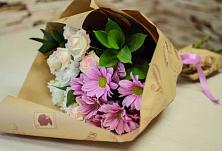 Букет цветов из:  Розы и Хризантемы #REPLACE_PRED# Озерске