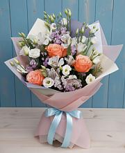 Букет цветов из:  Лизиантусы, Розы, Альстромерии и Гипсофила #REPLACE_PRED# Озерске