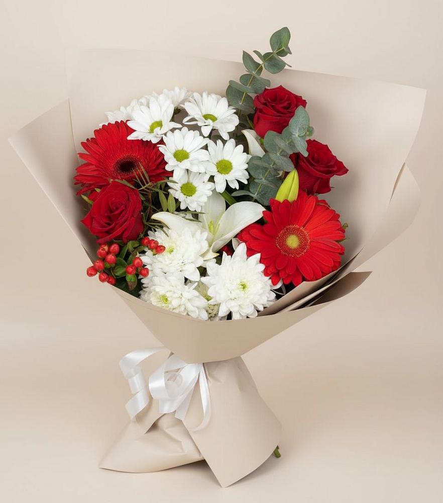 Букет цветов из: Розы, Хризантемы, Герберы и Лилии в Озерске